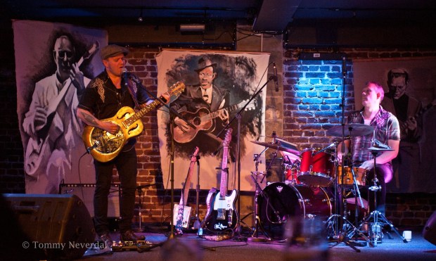 927469E5-401C-4C2D-B7F3-DF06033E3CFD